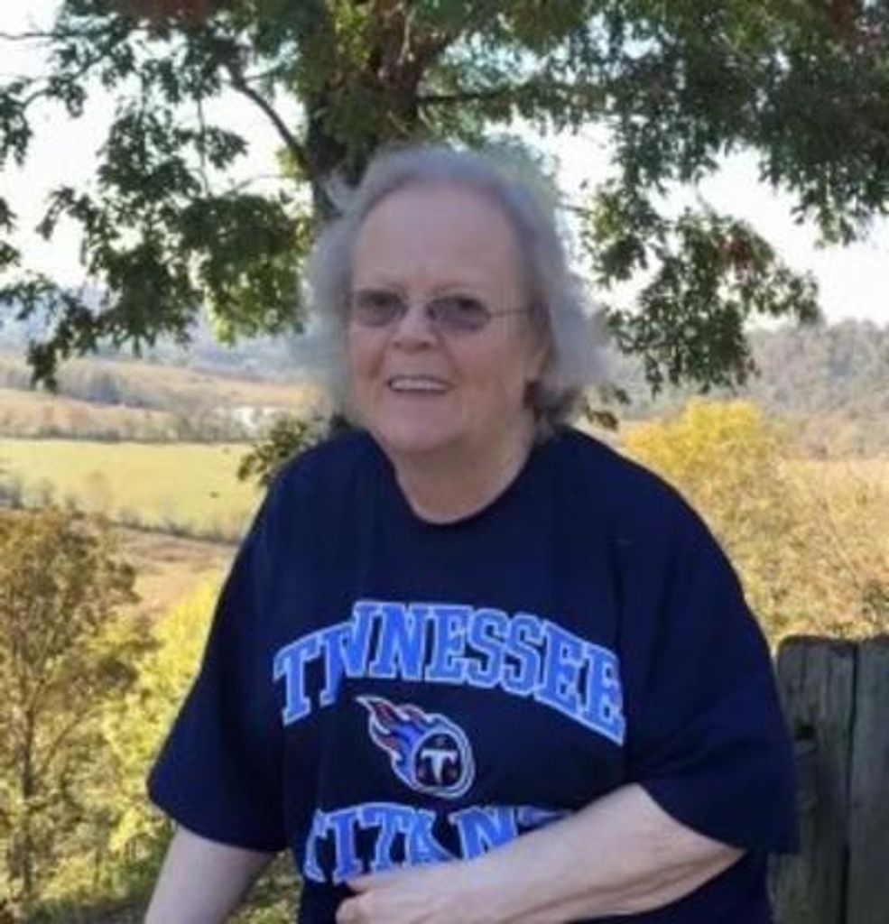 Linda Helen "Gunnie" Love Profile Photo