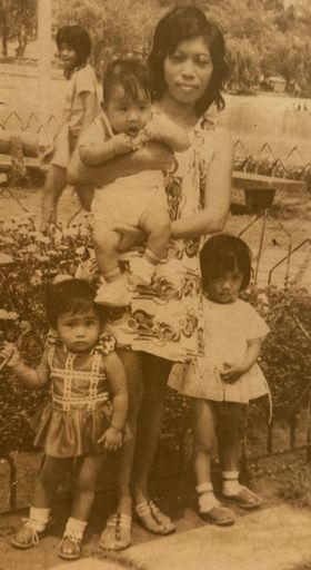 Dulce Montecillo Yanzon photo gallery thumbnail 2 of 56