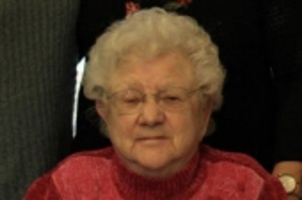 Gladys L Georgeson