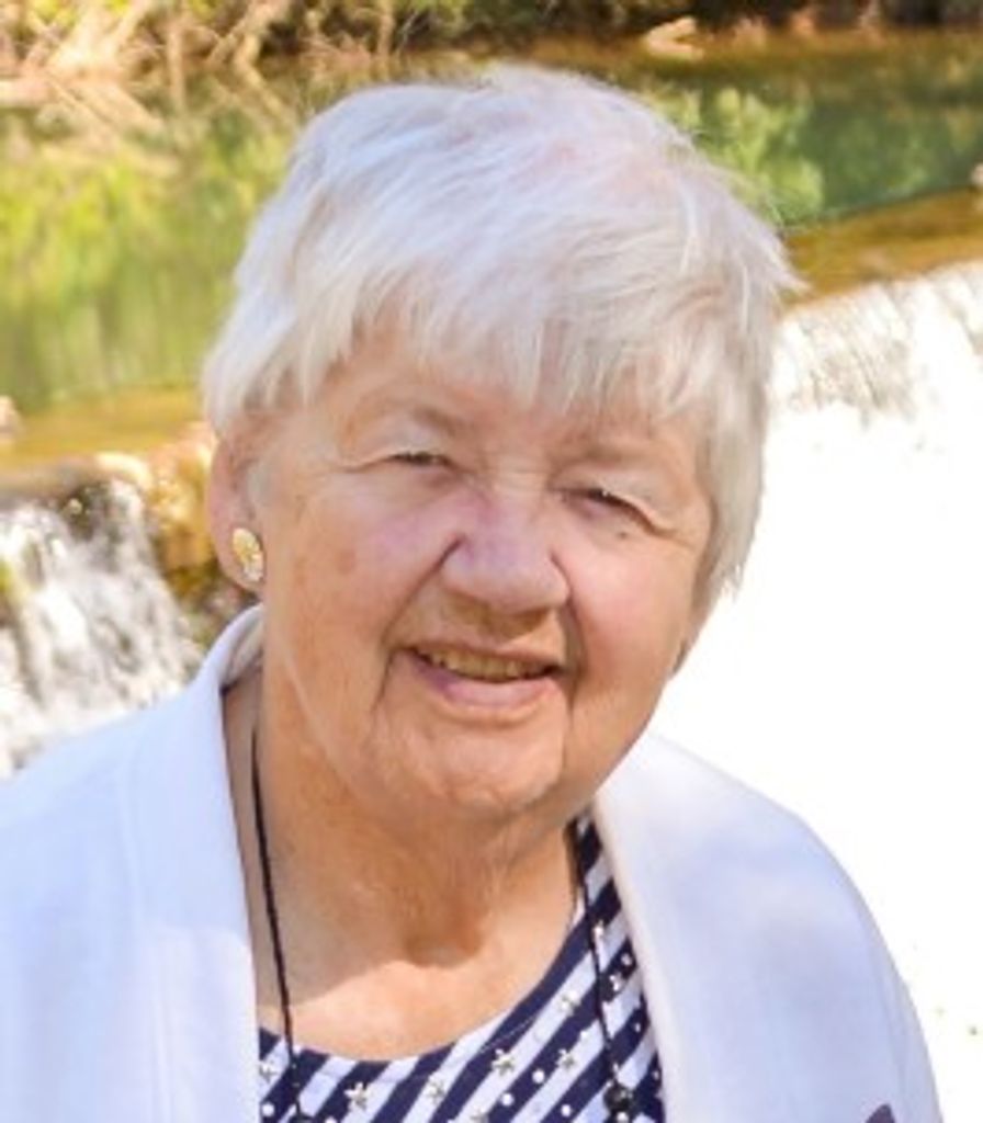 Joan Macnintch