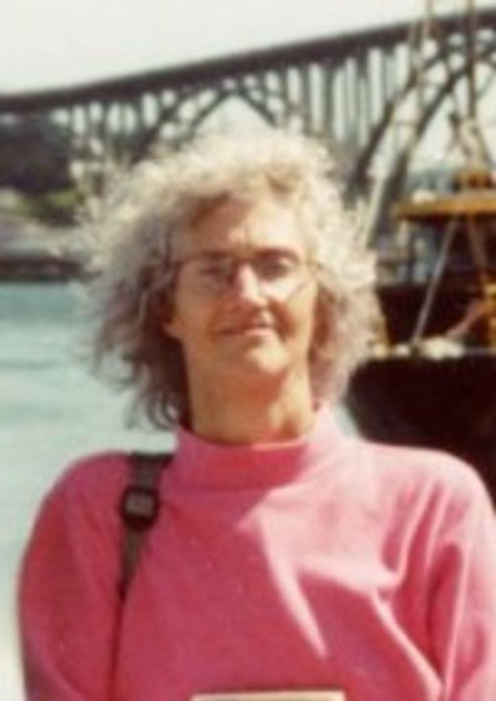 Lucinda Snow