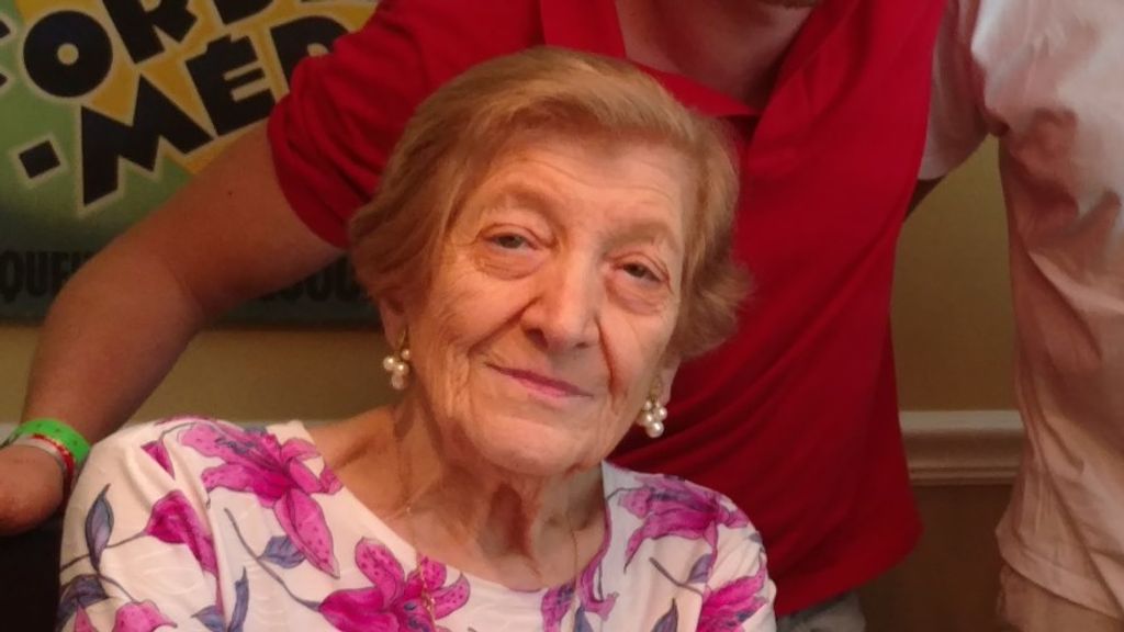 Georgia (Karasis)  Xentaras Profile Photo