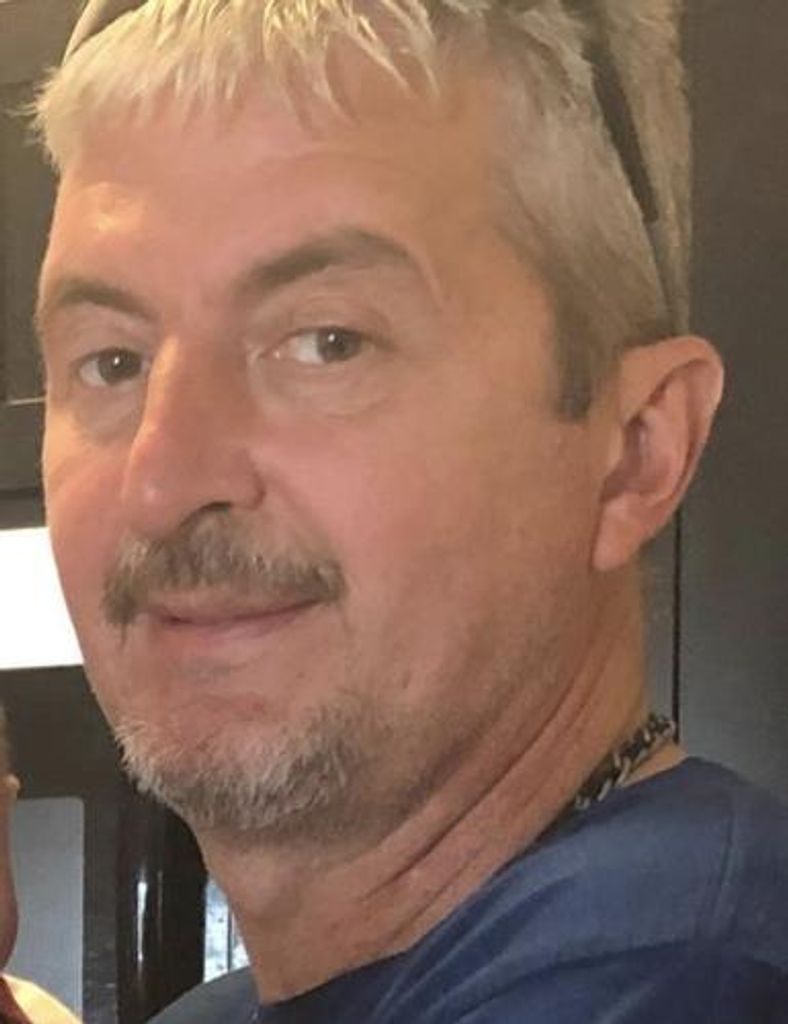 Dallas Warren Profile Photo