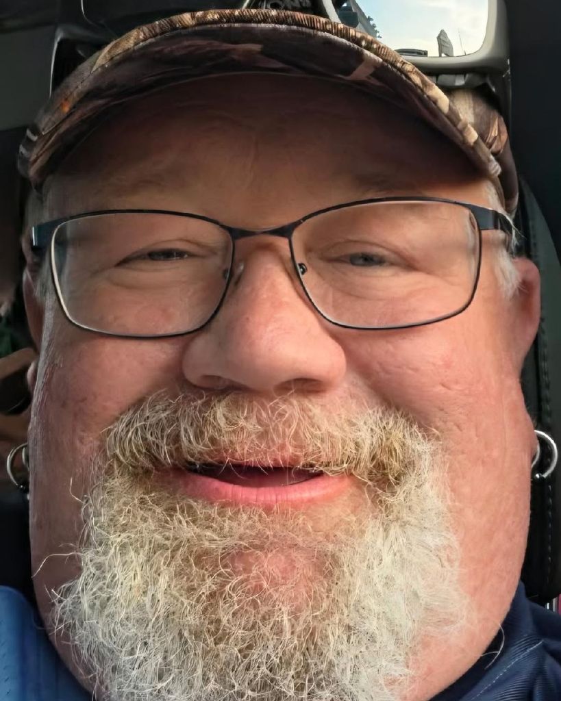 John "Johnny" Elliott III Profile Photo