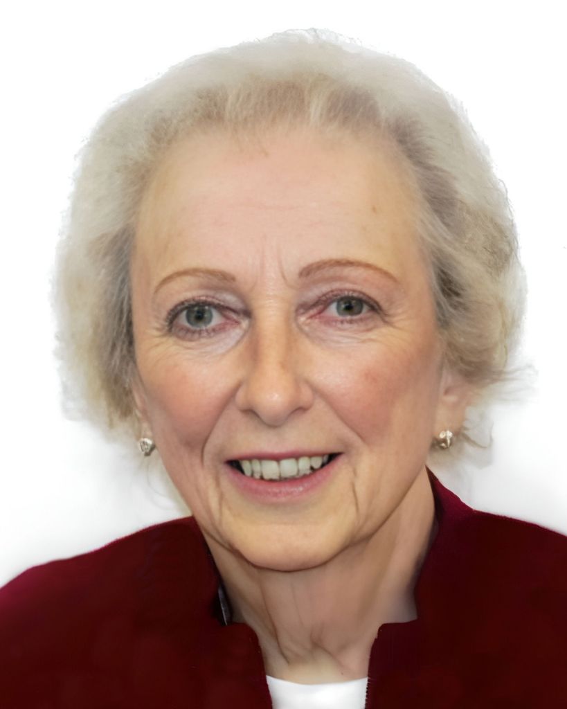 Gloria Carol Lund Roach