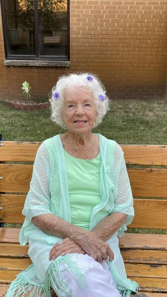 Dixie Mosteller Profile Photo