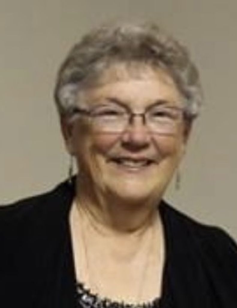 Hattie (Lunda)  Appley