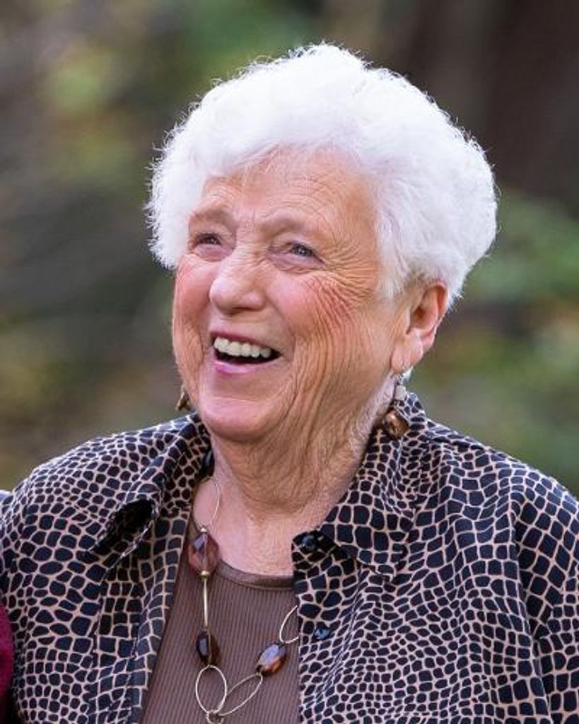 Julie Anne (Prestage) Holtom Profile Photo