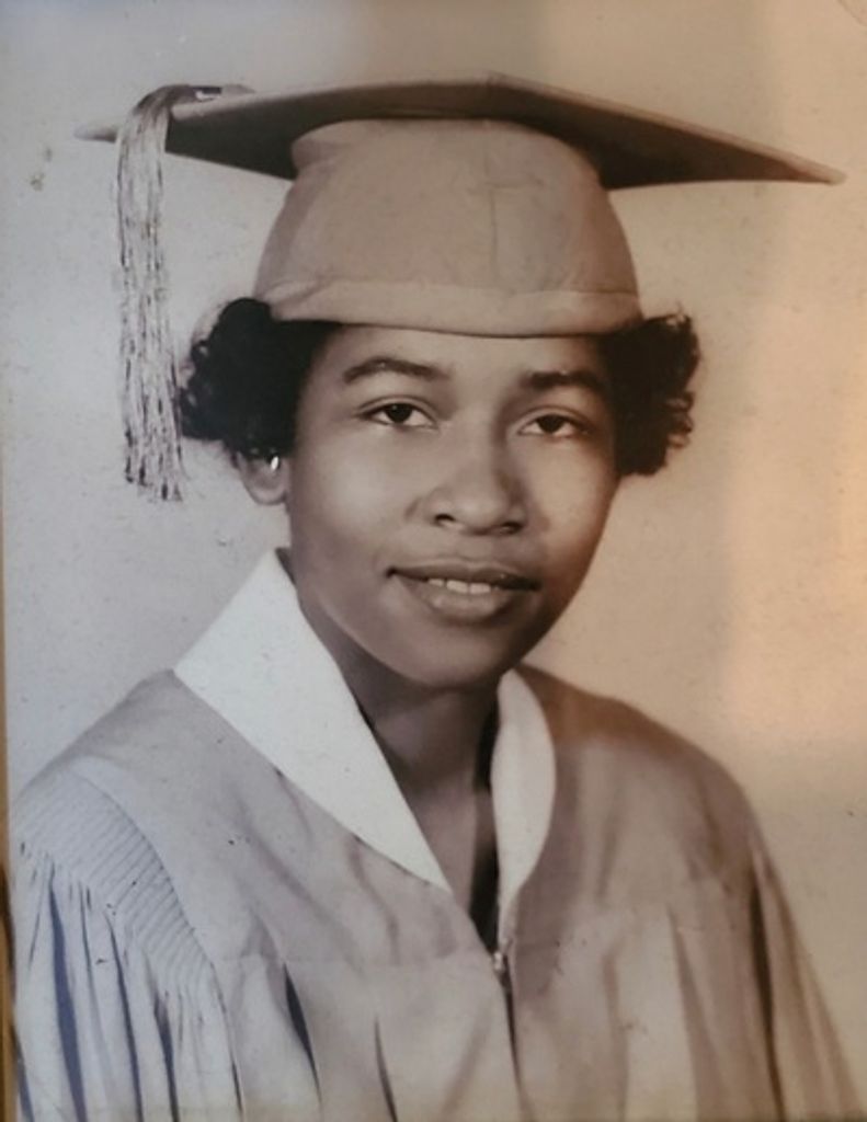 Geraldine Singleton Profile Photo