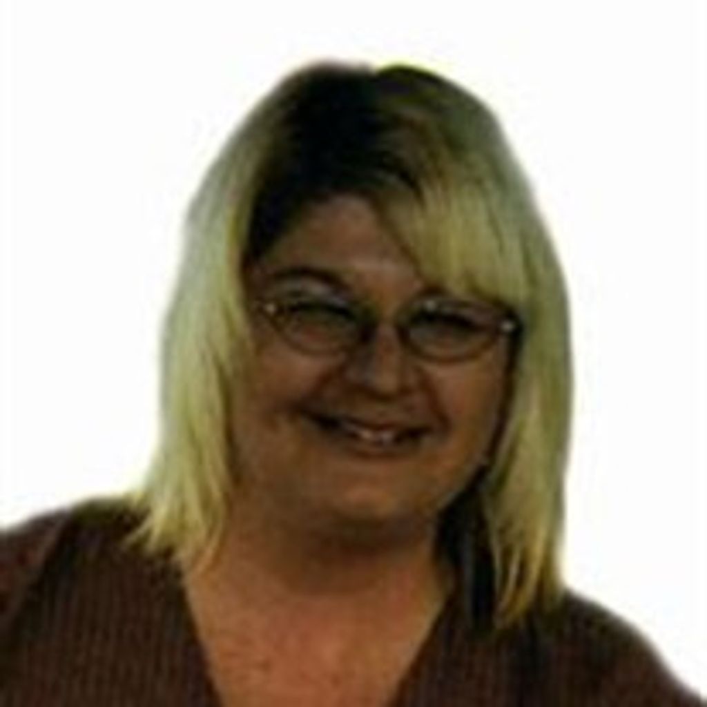Laura Jo St. Clair Hovdesven Profile Photo
