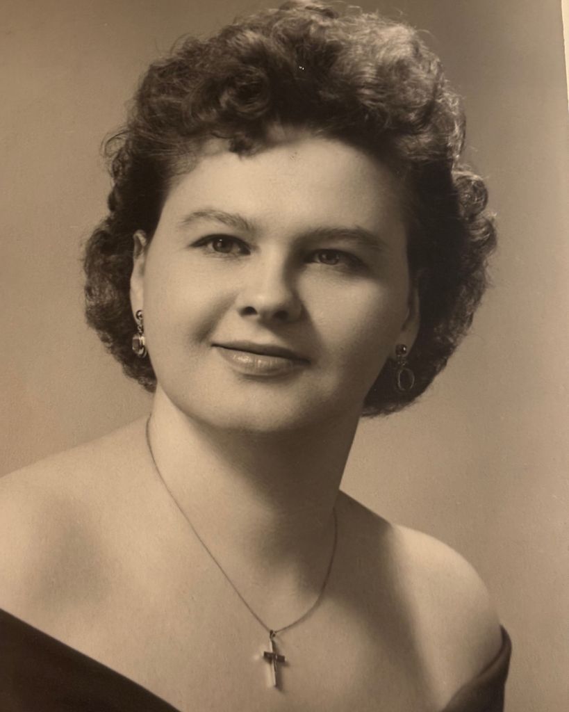 Olga Kwasnychka Profile Photo