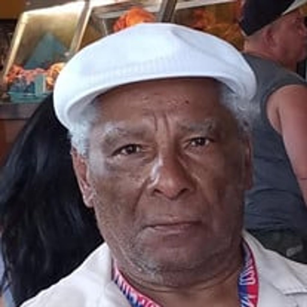 Julio M Torres Sr