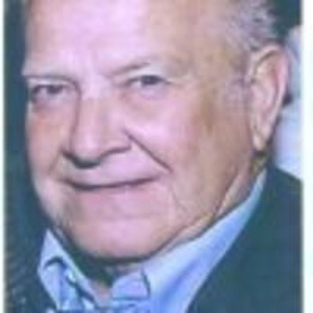 Robert E Lapier