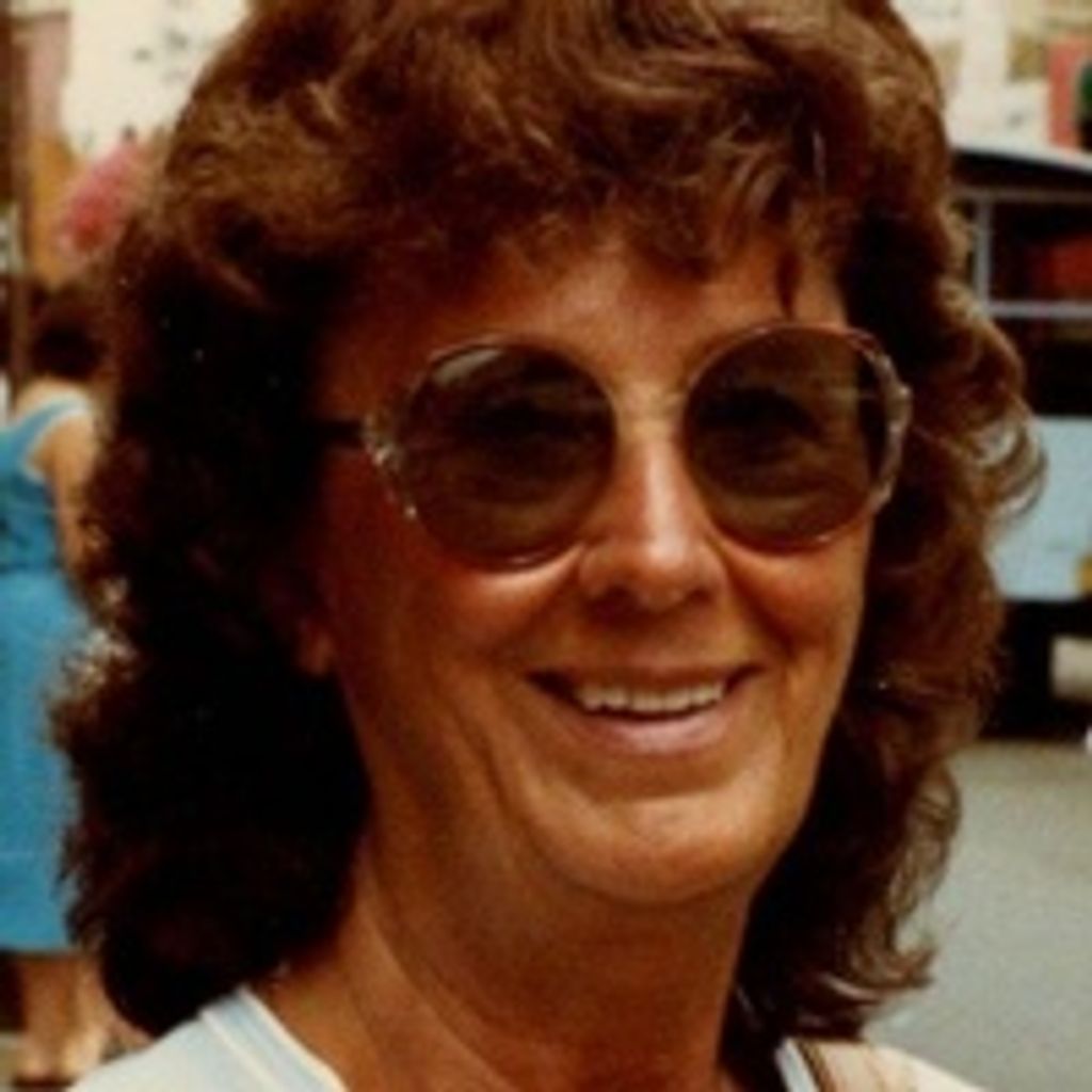 Laura  "Dolly" Denys