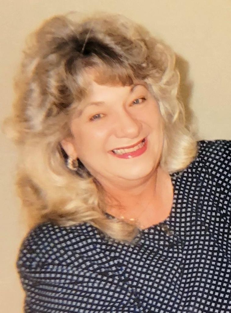 Daisy Anne Clinton Profile Photo