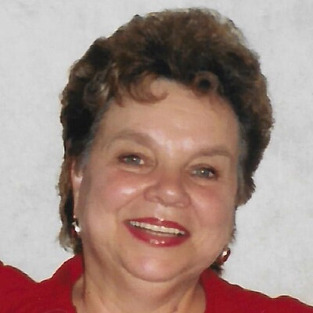 June Holmes Profile Photo