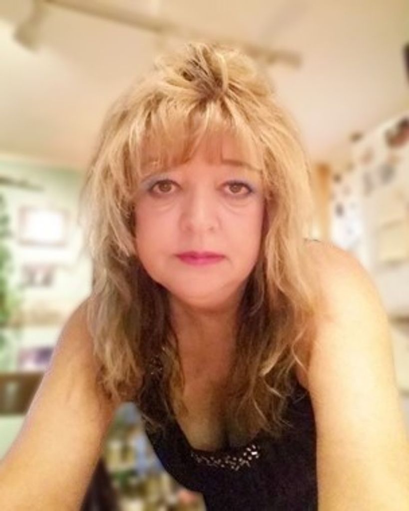 Elizabeth Gordon Profile Photo