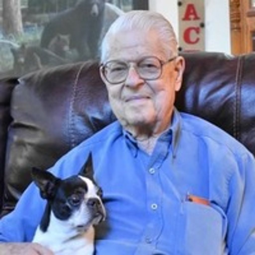 Lyle Carpenter Profile Photo