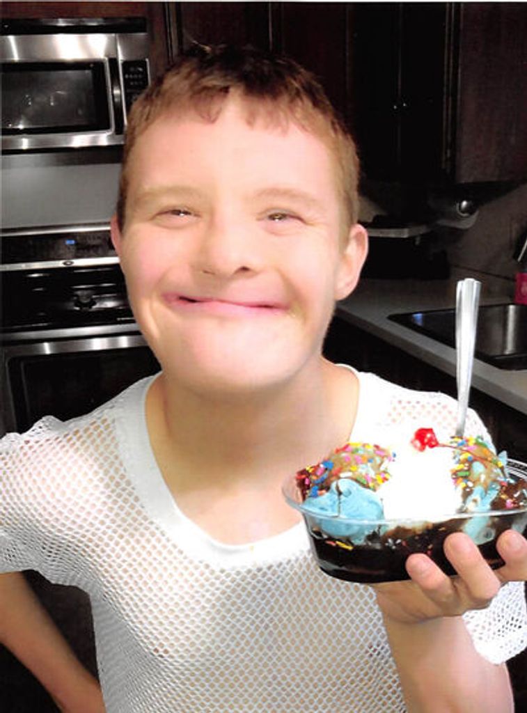 Dakota Dwayne Emmons Profile Photo