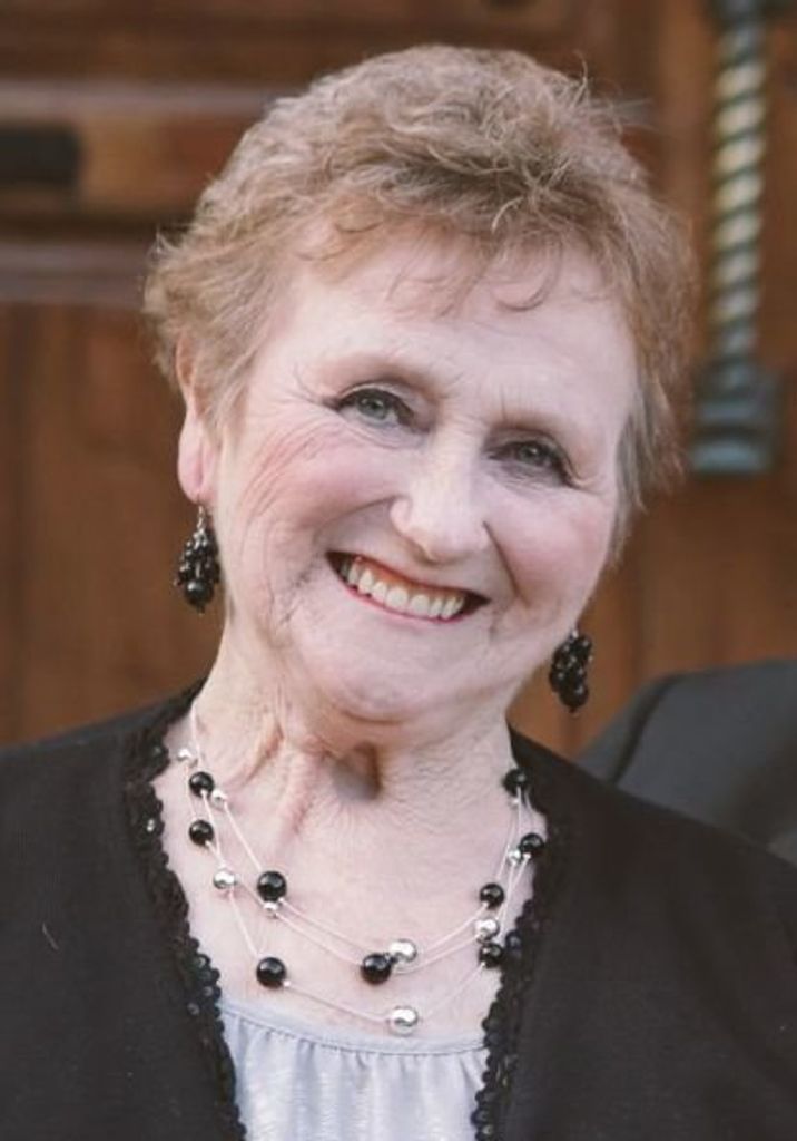 Mary Ellen Graef Profile Photo