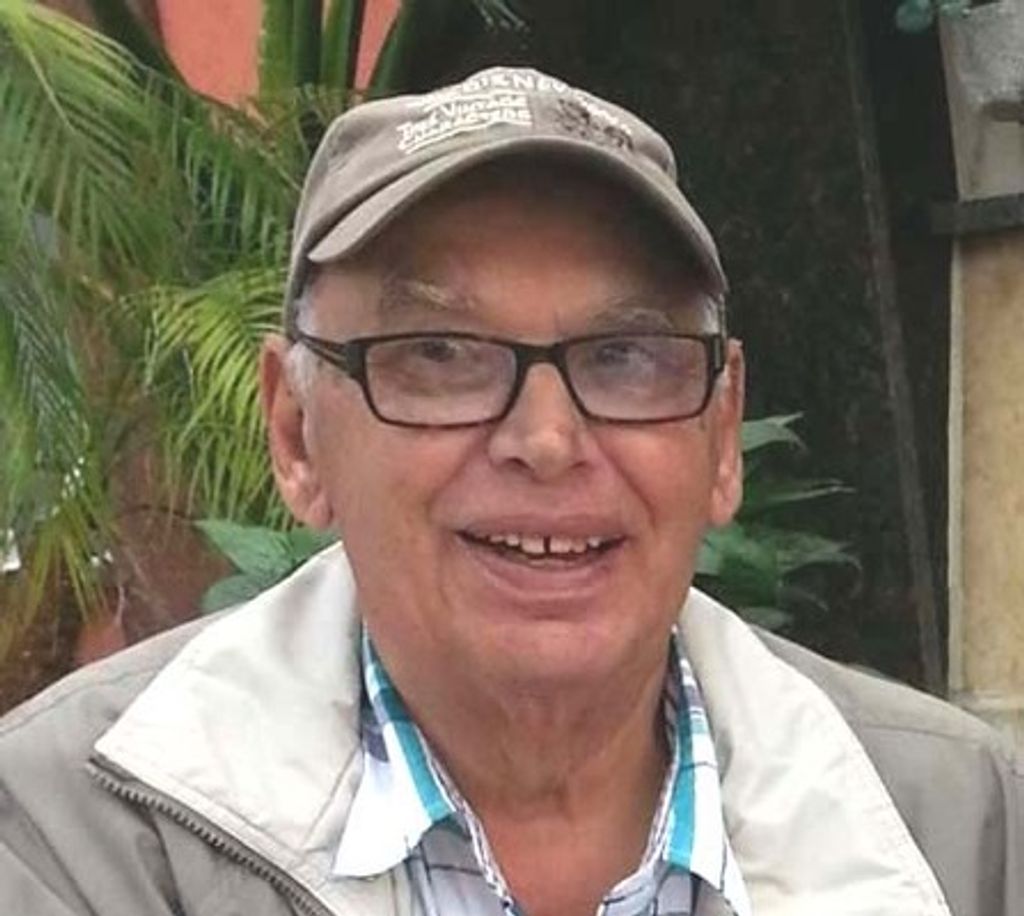 Floriano Carvalho Profile Photo