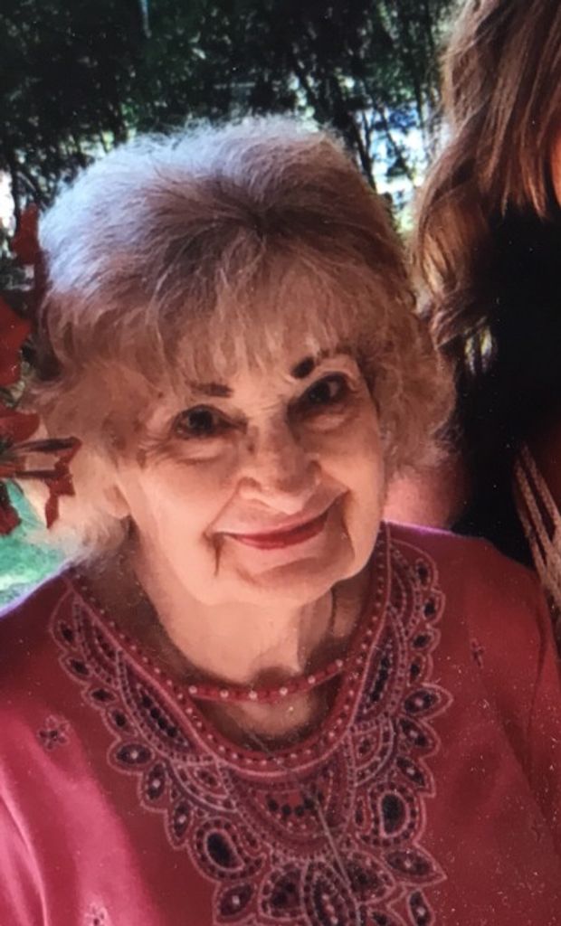 Sara Pendergrass (Bassett)  Duke