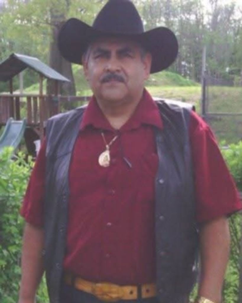 Roberto Montes de Oca Velazquez Profile Photo
