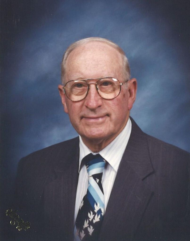 Oliver Hinkle "O.H." Cline, Jr. Profile Photo