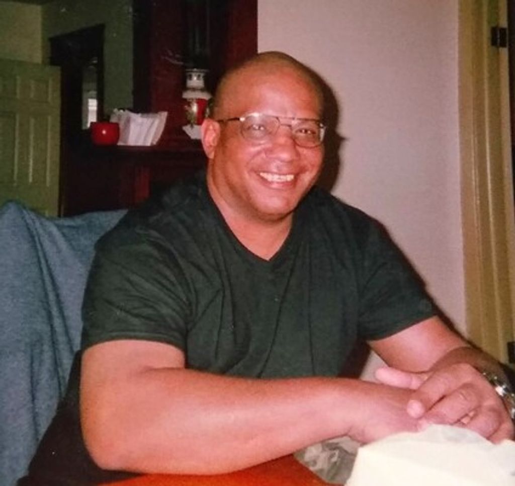 Carl Harris Profile Photo