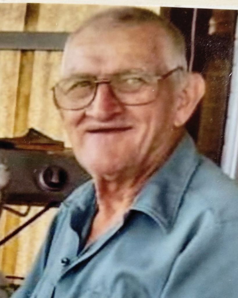Louis Hunt Profile Photo