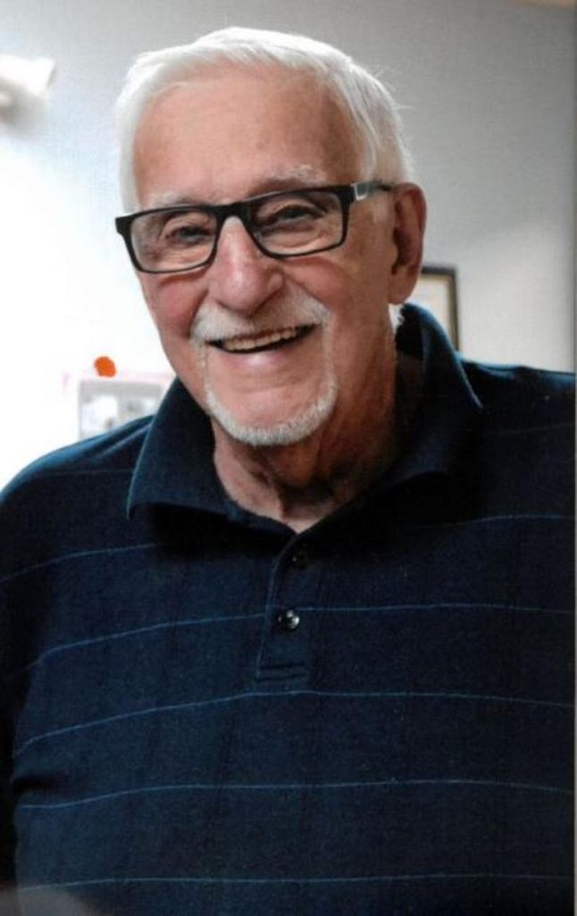 Donald Everett Locke (Card Of Thanks) Profile Photo