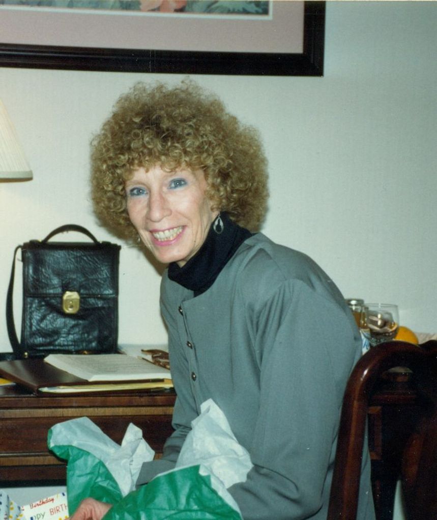 Betty Robertson Profile Photo
