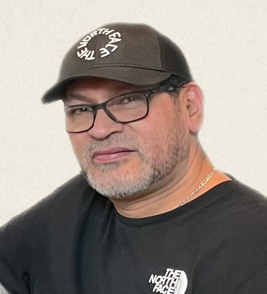 Christian Ruiz Profile Photo