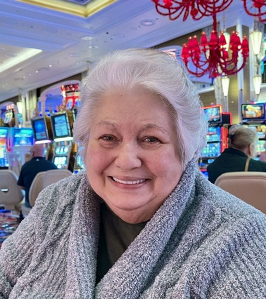 Gladys Gomez Profile Photo