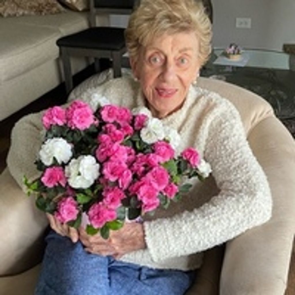Vivian Marie Hynes