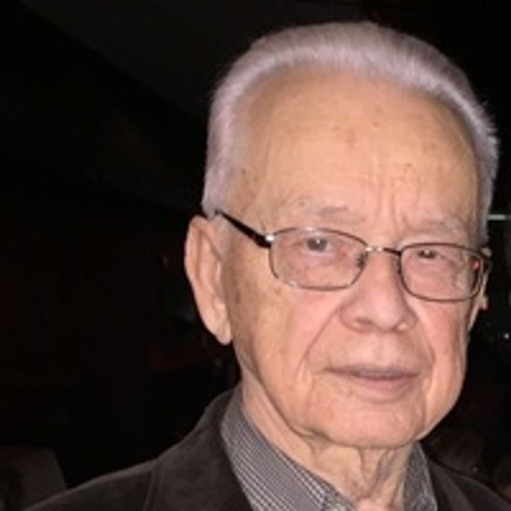 Robert J. Savage Profile Photo