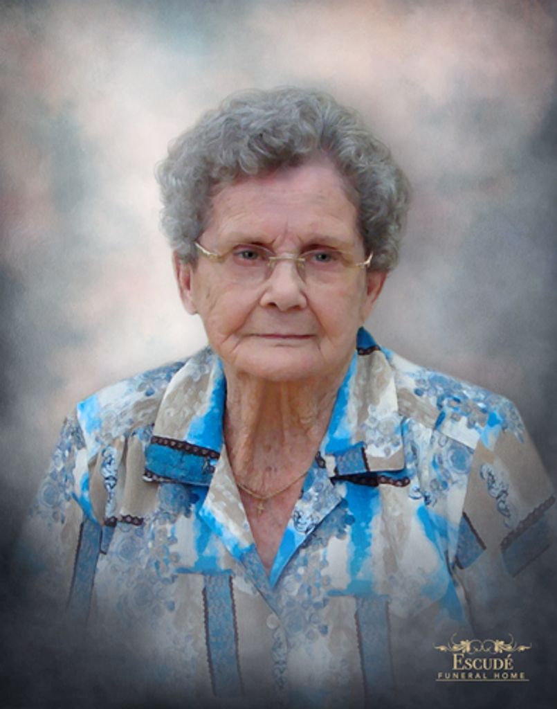 Lena Lemoine Profile Photo