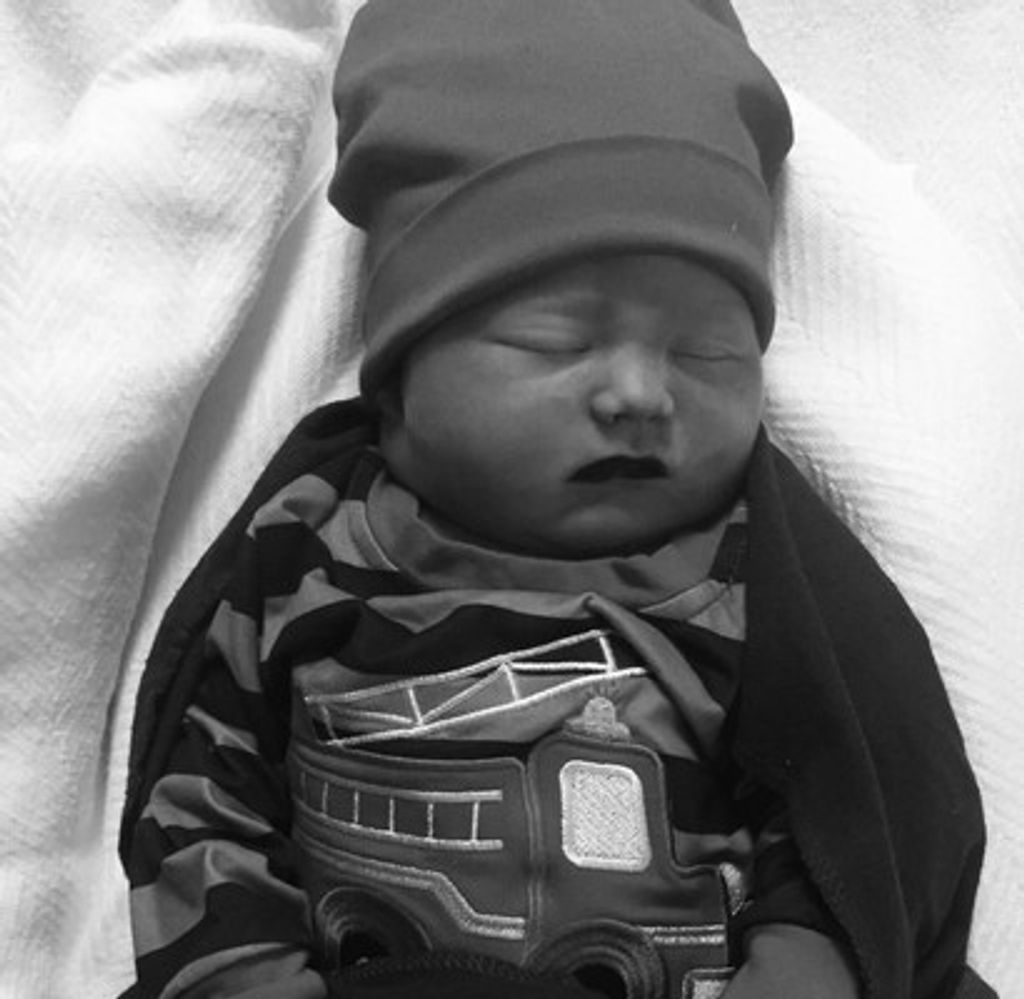 Miles Kennedy Warren Profile Photo