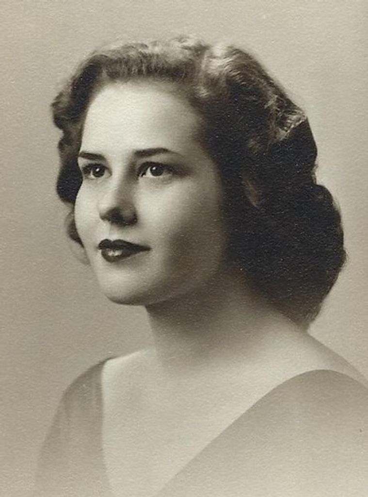 Carolyn "Kay" Huntoon