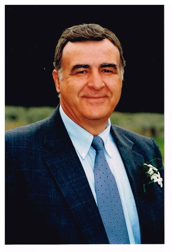 Andrew Milonas Profile Photo