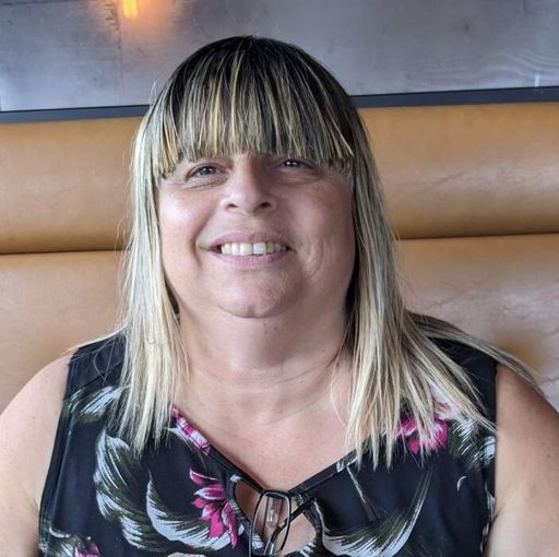 Angie Bennett Profile Photo