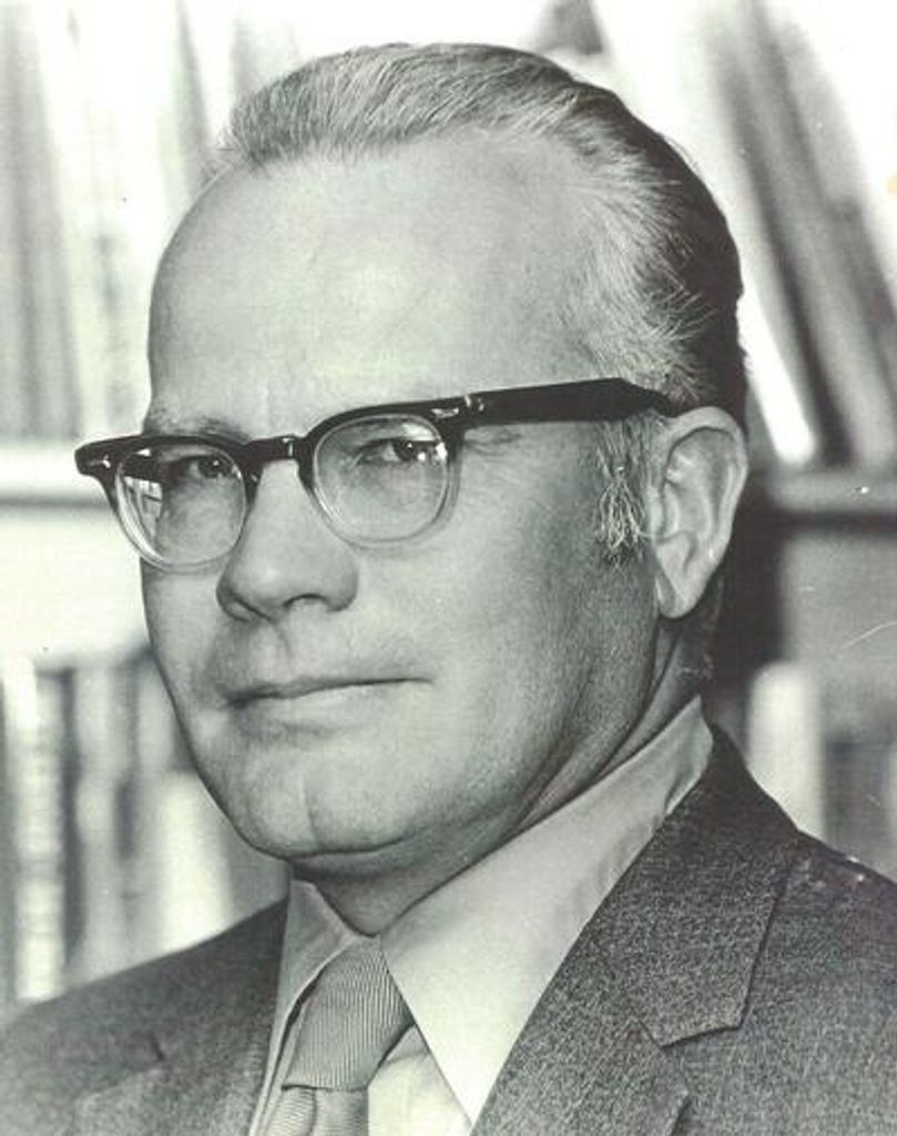 Upton Bruce Henderson Profile Photo