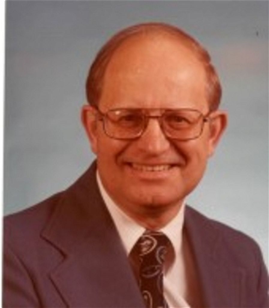 Oscar Reiner Profile Photo