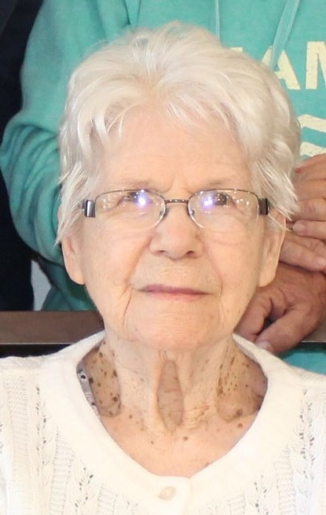 Mary "Laveda" L. Yaciw