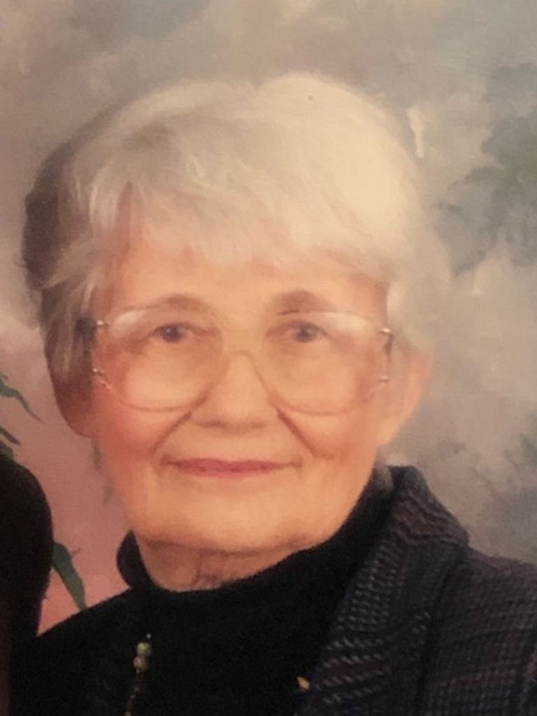 Mrs. Ouida Davis Parker Profile Photo