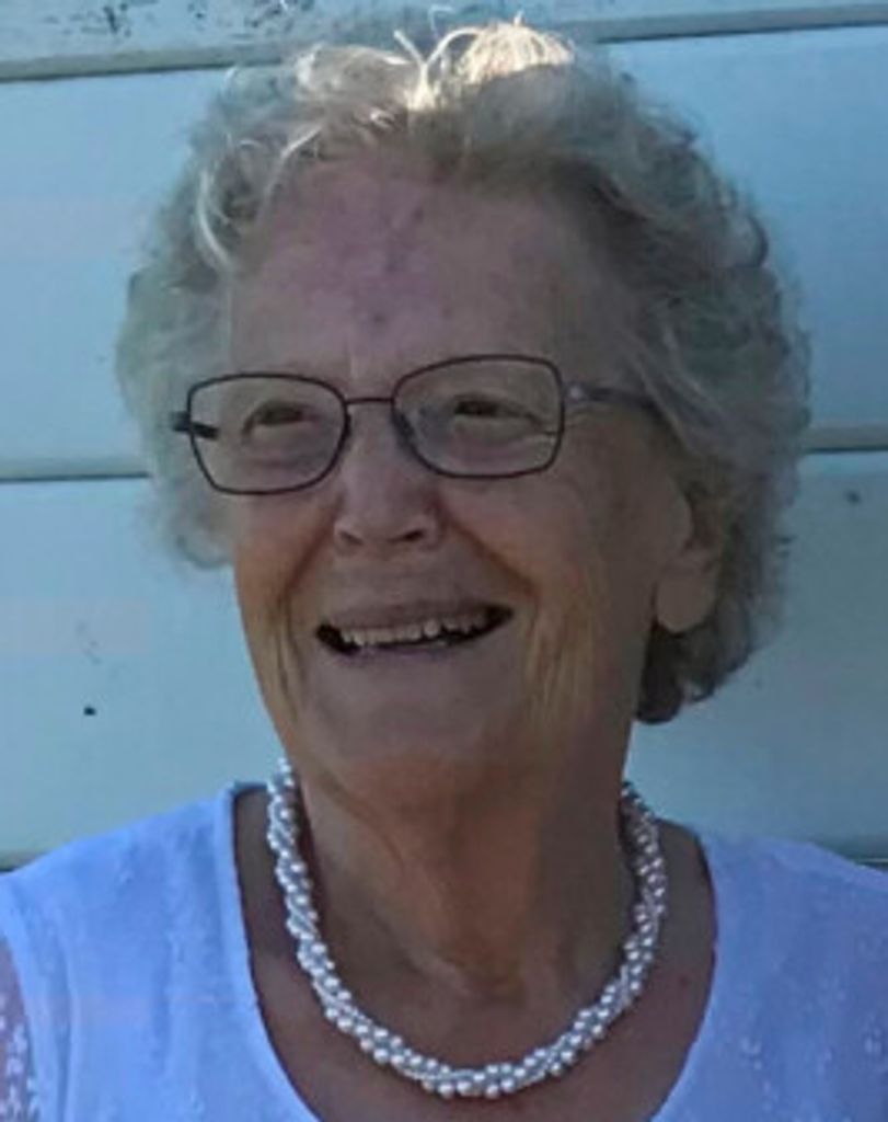 Lorna Lang Profile Photo