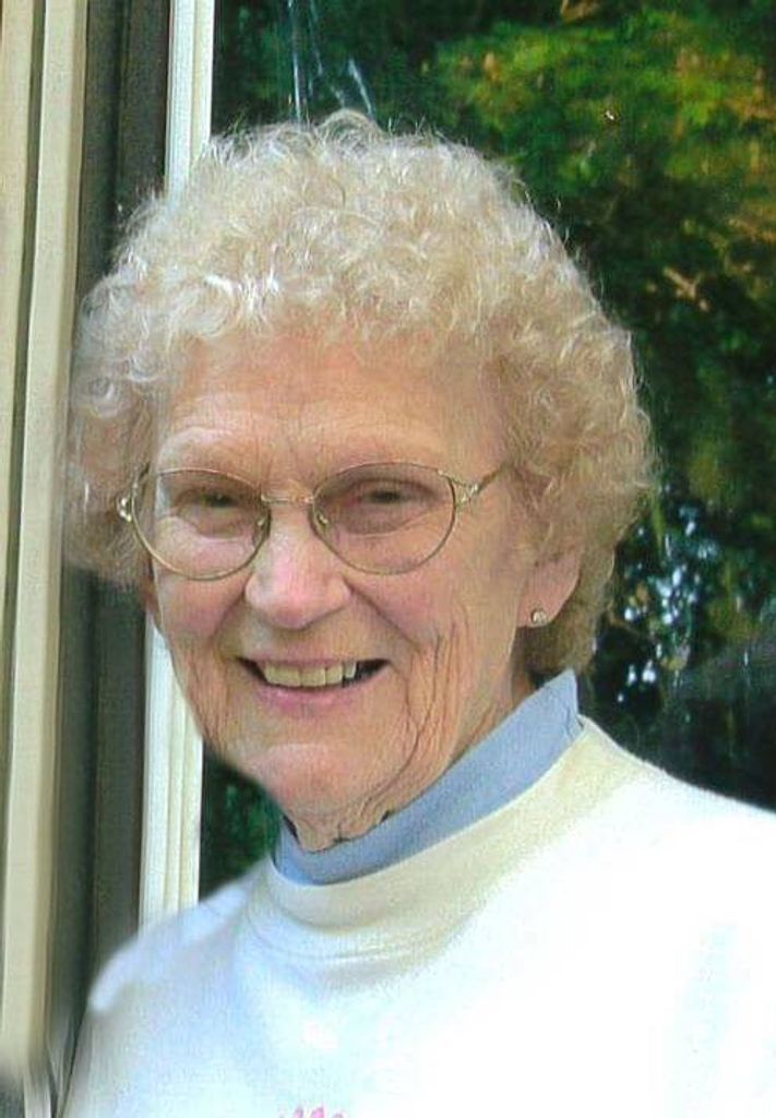 Stella L. (Hillenga) Hayungs Profile Photo