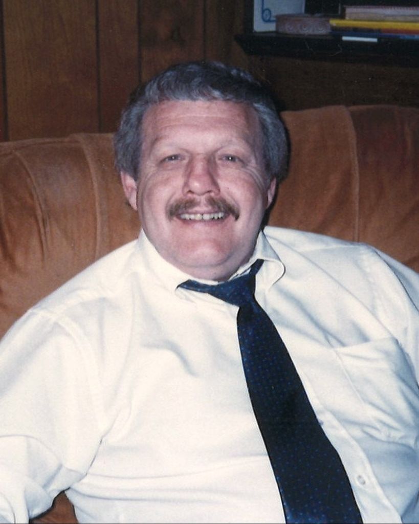 Robert "Bob" Winfield Underwood