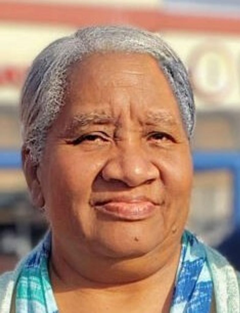 Lorine Perry Acosta Profile Photo