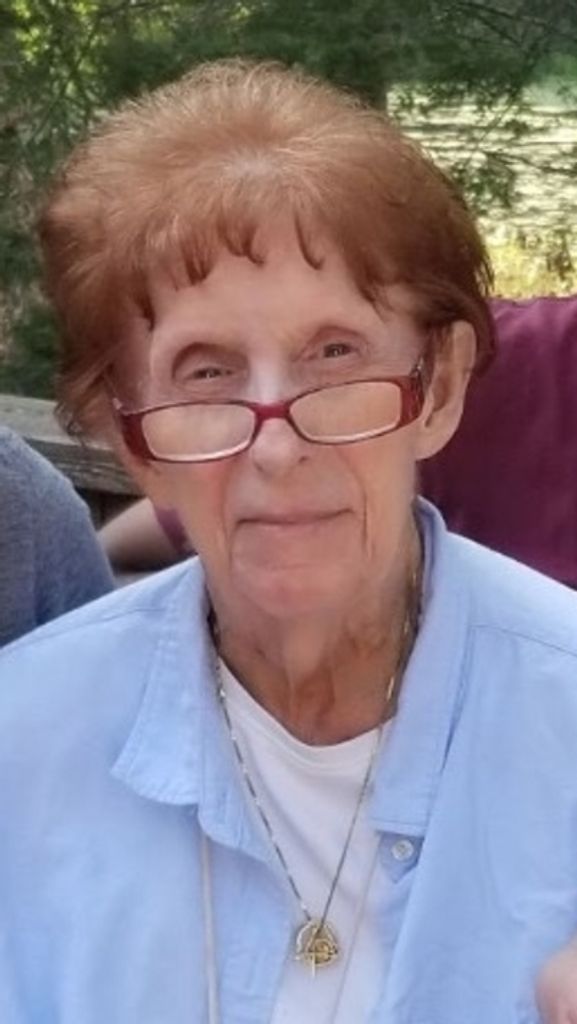 Charlotte Barr